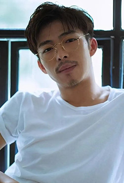 章宇