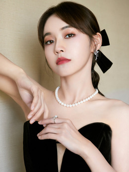 女警欣欣剧照