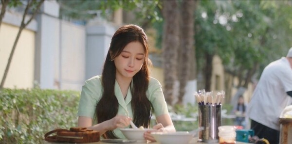 双轨第22集剧照