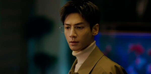 剥茧第15集剧照